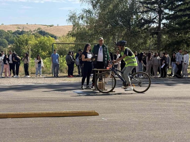 Преминаване по дъската на трасето